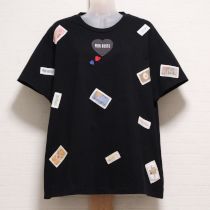 黒ネーム使いTシャツ