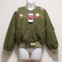 オリーブ雛菊とさくらんぼ刺繍入りリバーシブルブルゾン