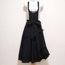 黒たくし上げ付エプロンスカート