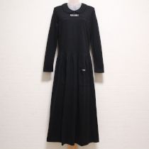 黒ロゴカットソーワンピース