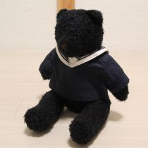 黒セーラーくまぬいぐるみ