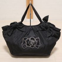 黒リボンカメリアナイロンバッグ