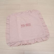 ピンクロゴ刺繍ギンガムクッションカバー