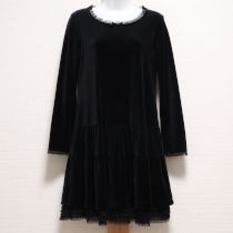 黒ドットチュール使いベロアチュニック