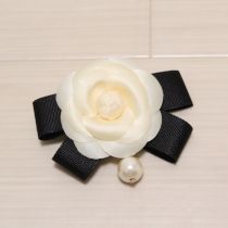 リボンカメリア2WAYコサージュ