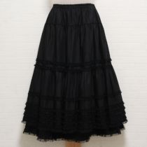 黒チュール使いローンレイヤースカート
