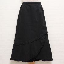 黒フリル使い斜め切替えスカート【S】