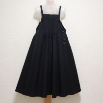黒ギャザージャンパースカート