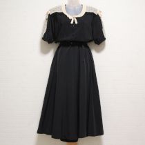 黒チュールレース使いワンピース