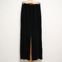 黒ベロアパンツ【S】