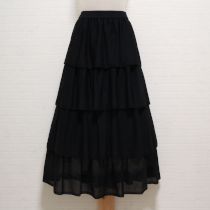 黒ニット段々スカート
