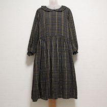 カーキ系チェックワンピース