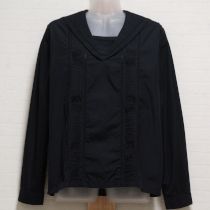 黒倒しタックセーラーブラウス
