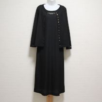 黒カットソーカーディガン&ワンピース