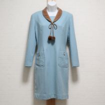 クレージュ◇水色ボンボンリボン付きウールワンピース【9号】