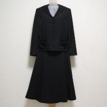 黒リボン使いセーラージャケット&スカート
