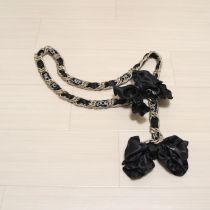 黒サテンリボンチェーンベルト