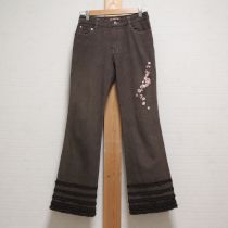 こげ茶裾フリル薔薇刺繍デニムパンツ【M】