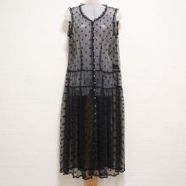 黒ドットエンブロイダリーチュールオーバーワンピース