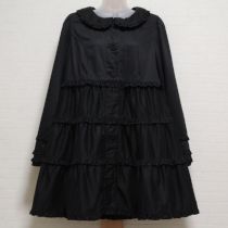 黒段々切り替えコート