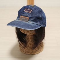 ブルーロゴネーム×ロゴ刺繍デニムキャップ