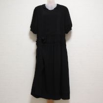 黒たくし上げワンピース