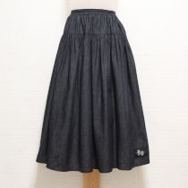 黒リボンネーム付ソフトデニムスカート