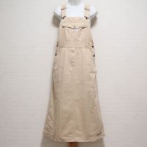 ベージュロゴ入りサロペットスカート