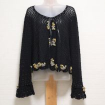黒勿忘草モチーフカーディガン