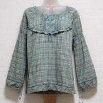 ブルー系オリチェロゴ刺繍ブラウス
