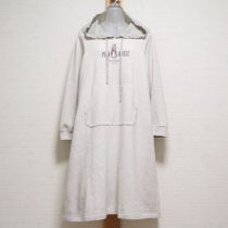 杢グレーピーターラビット刺繍スウェットワンピース