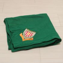 グリーンエンブレム刺繍ストール