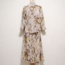 ベージュ系花柄シフォンブラウス&スカート【S】