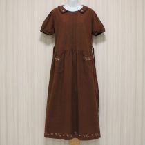 茶花×ロゴクロスステッチワンピース