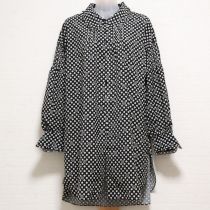 黒カメリアドットチュニックブラウス
