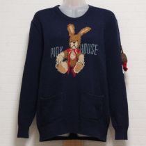 紺ぬいぐるみうさぎ刺繍×モチーフコットンセーター