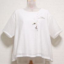白鈴蘭刺繍ブラウス