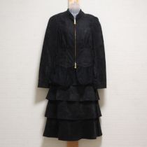 黒フェイクスウェードジャケット&段々スカート【9号】