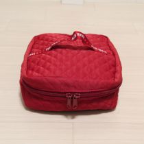 赤キルティングトラベルポーチ