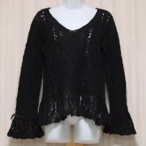 黒模様編みモヘヤセーター