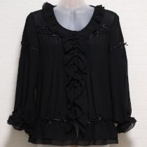 黒サテンリボン使いシフォンオーバーブラウス